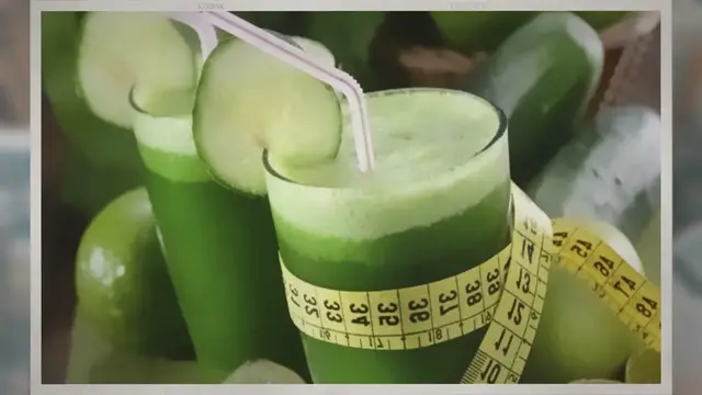 'Video thumbnail for Receita de suco detox fácil, rápido e saudável'