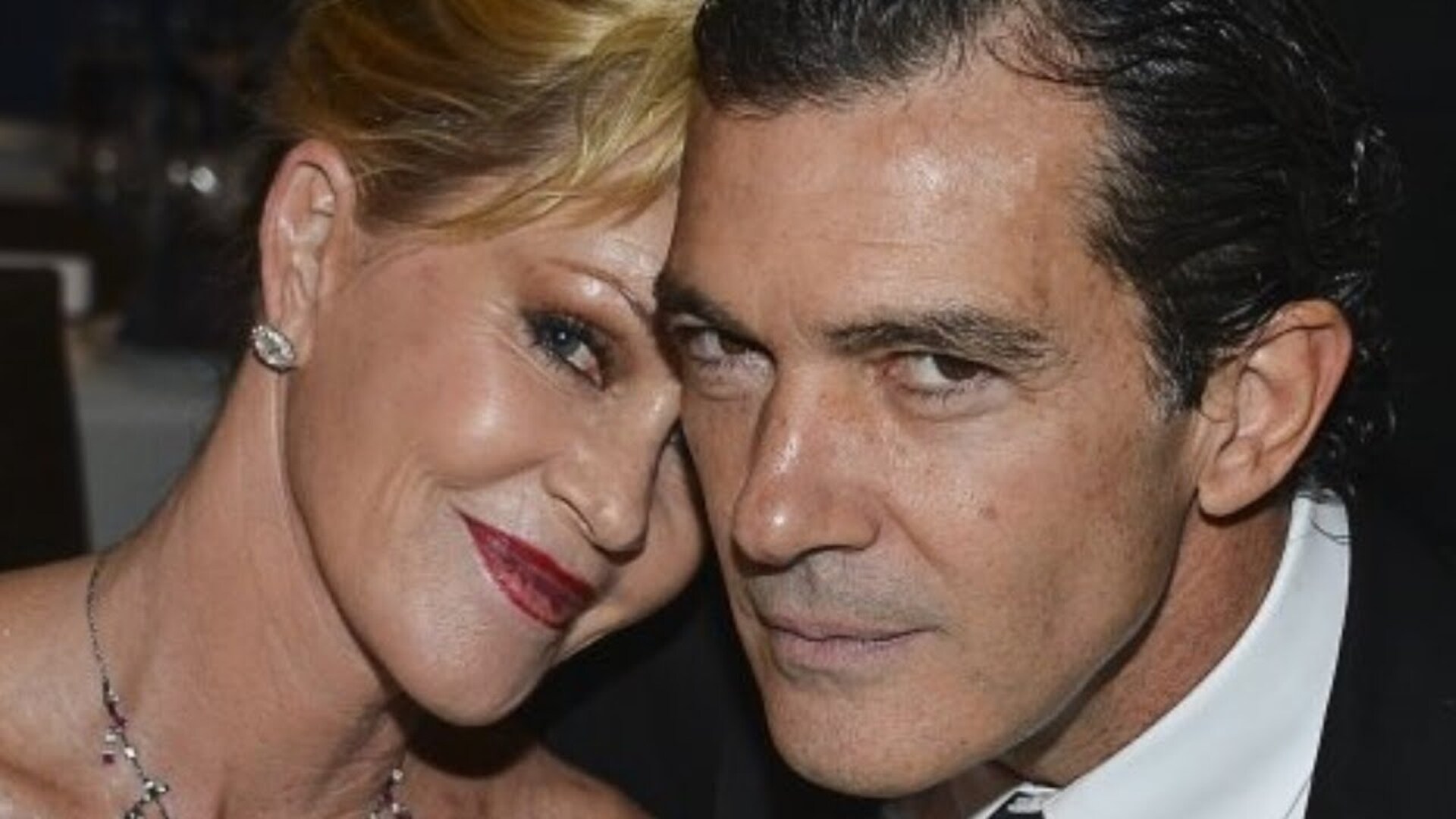 Video thumbnail for Who Tried To Steal Antonio Banderas From Melanie Griffith?