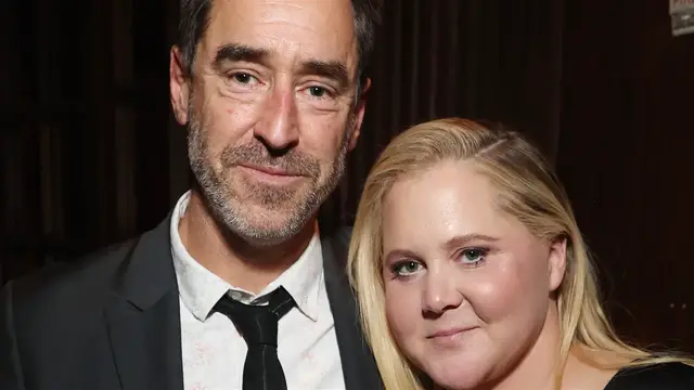 Video thumbnail for Celebs Who Got Divorced After Major Weight Loss Transformations