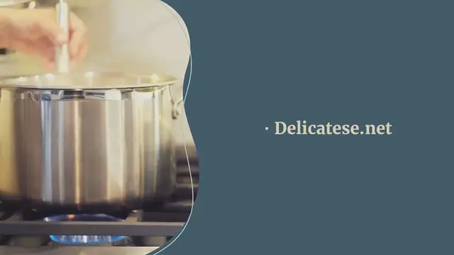 Video thumbnail for Trucuri eficiente pentru curățarea tigăilor de grăsime și arsuri!