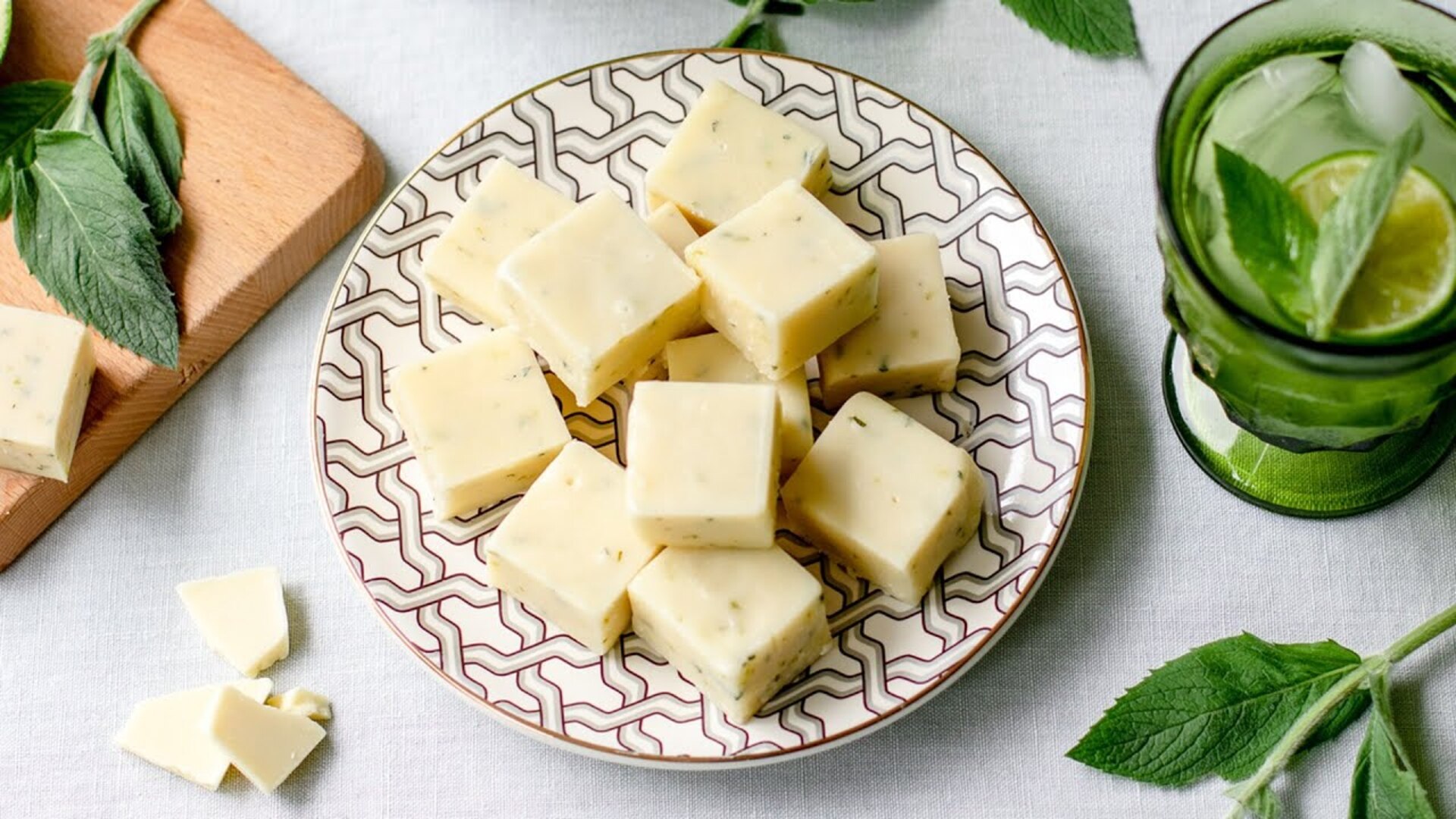 Video thumbnail for Minty Mojito Fudge Recipe