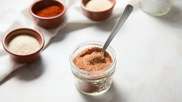 'Video thumbnail for Give Your French Fries An Upgrade With This 3-Ingredient Fry Seasoning'