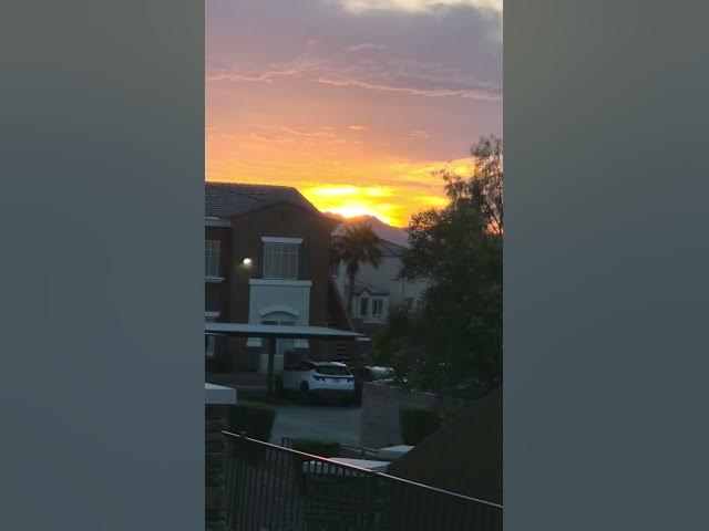 Video thumbnail for sunrise #sunrise #bestrong #mountain