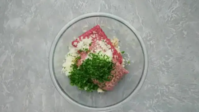 Video thumbnail for Meatball pasta