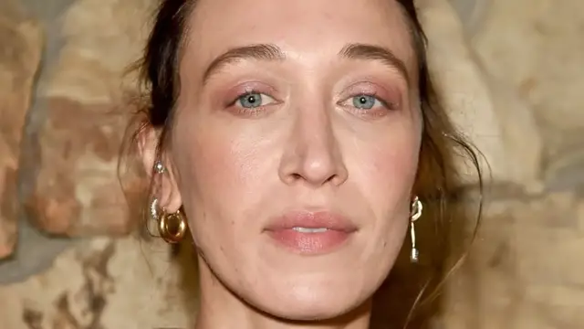 'Video thumbnail for The Secret Life Of Bella & Gigi's Older Sister Alana'