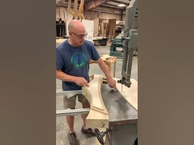 Video thumbnail for Playing with Curves on the bandsaw: Efficient Table Leg Fixture for Seamless Bandsaw Sculpting