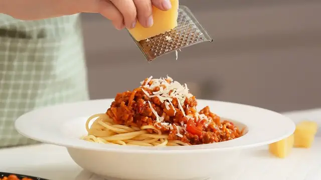 Video thumbnail for Red Flags That What You're Eating Isn't The Real Thing