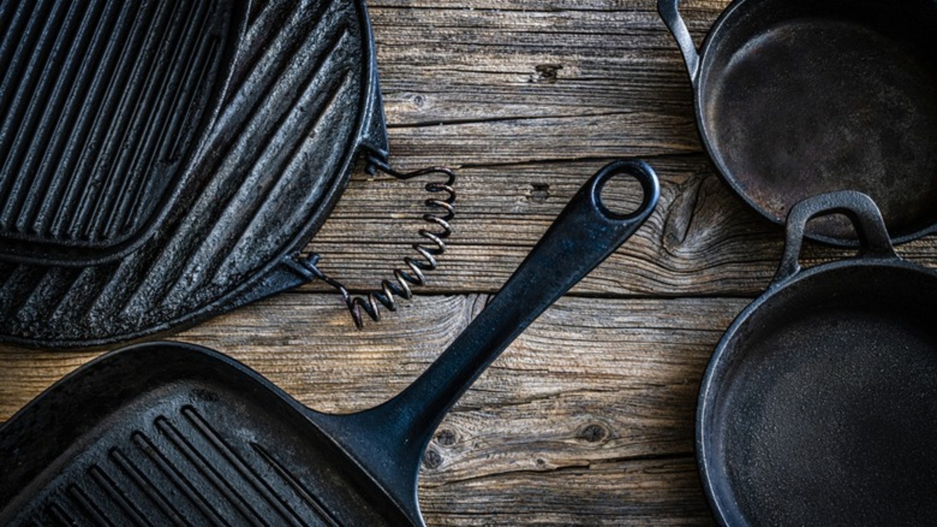 Video thumbnail for Are Expensive Cast Iron Skillets Actually Better Than Cheap Ones?