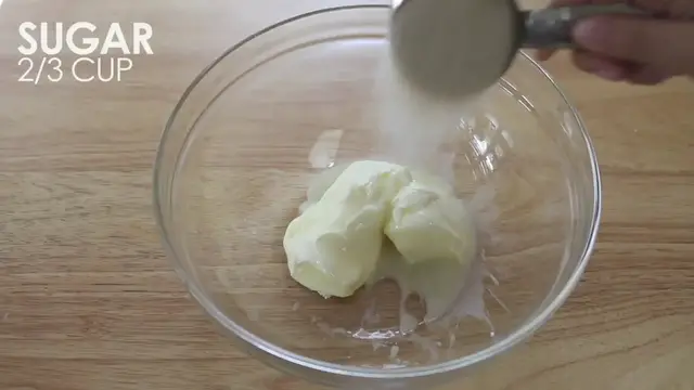 Video thumbnail for How to Make Heart Shaped Thumbprint Jam Cookies (Raspberry Flavor)(720P HD)