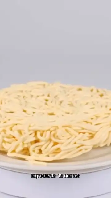 Video thumbnail for spaghetti carbonara recipe