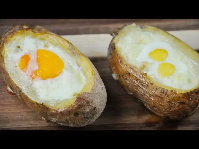 Video thumbnail for Oua coapte in cartofi, reteta rustica, foarte usor de facut 🏠 Casuta Laurei