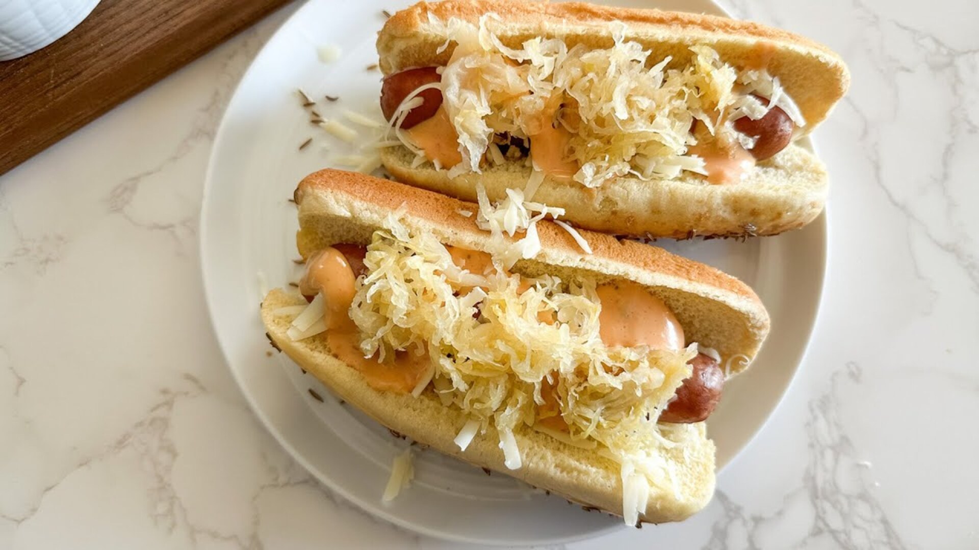 Video thumbnail for Easy Reuben Brats Recipe