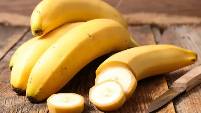 Video thumbnail for What Really Happens When You Eat A Banana Every Day