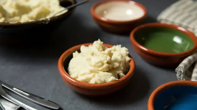 'Video thumbnail for These 3-Ingredient Italian Mashed Potatoes Feature A Fall Spice'