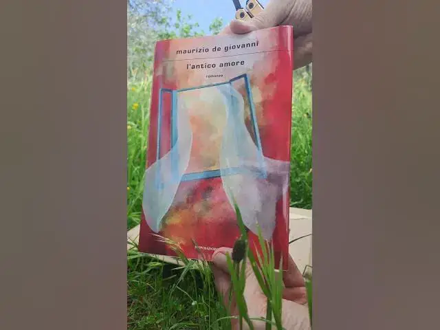 'Video thumbnail for 📰 Unboxing novel book  𝑳'𝒂𝒏𝒕𝒊𝒄𝒐 𝒂𝒎𝒐𝒓𝒆 by Maurizio De Giovanni'