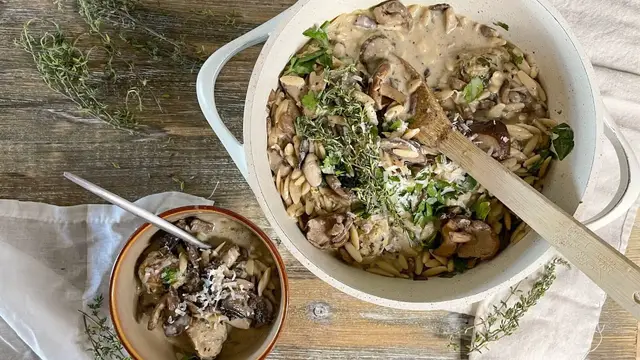 'Video thumbnail for Creamy Turkey Meatball Mushroom Soup Recipe'