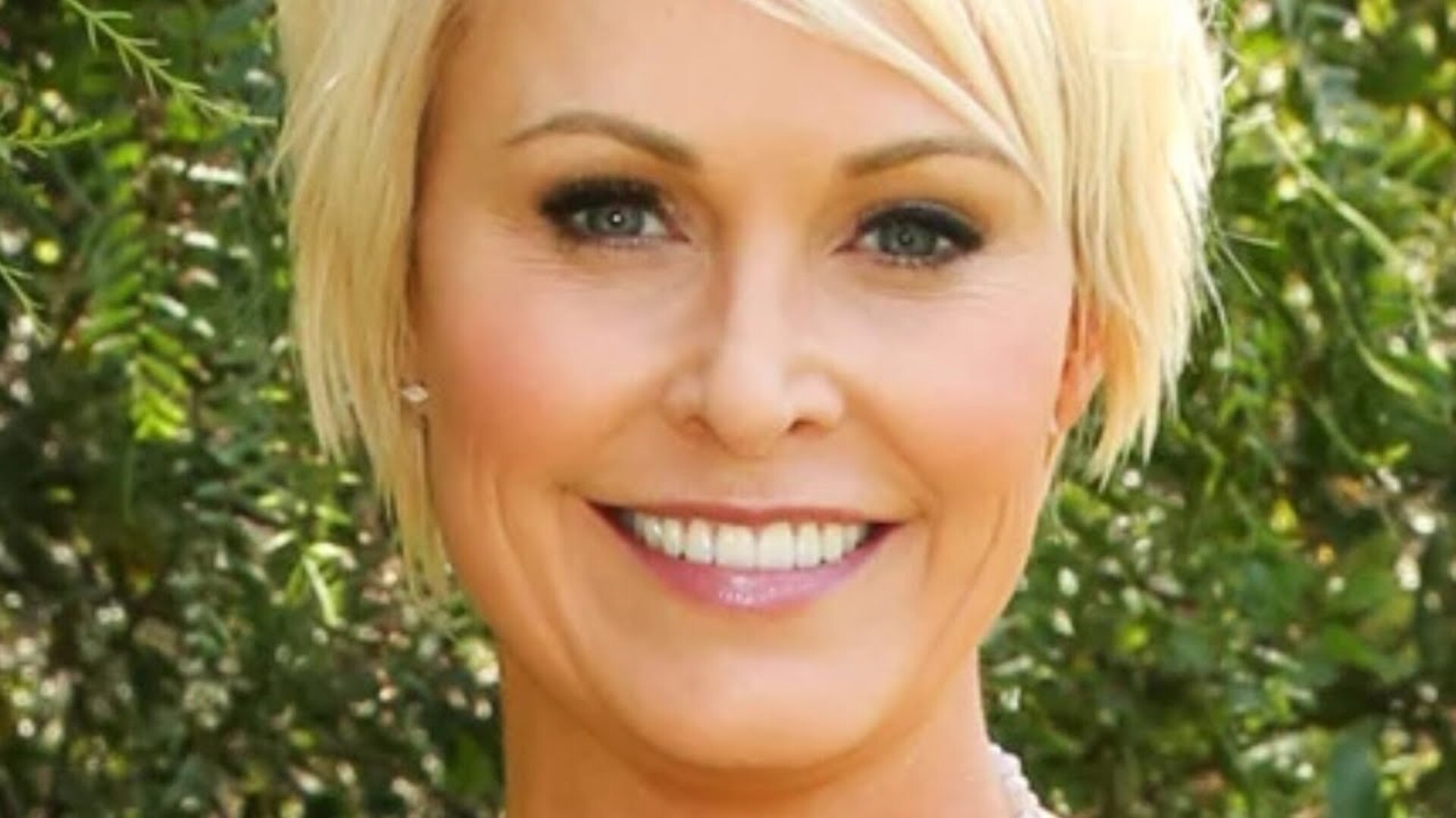 Video thumbnail for Sad Truths About The Cast Of Melrose Place