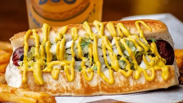 Video thumbnail for The Absolute Best Regional Fast Food Chains In Every State
