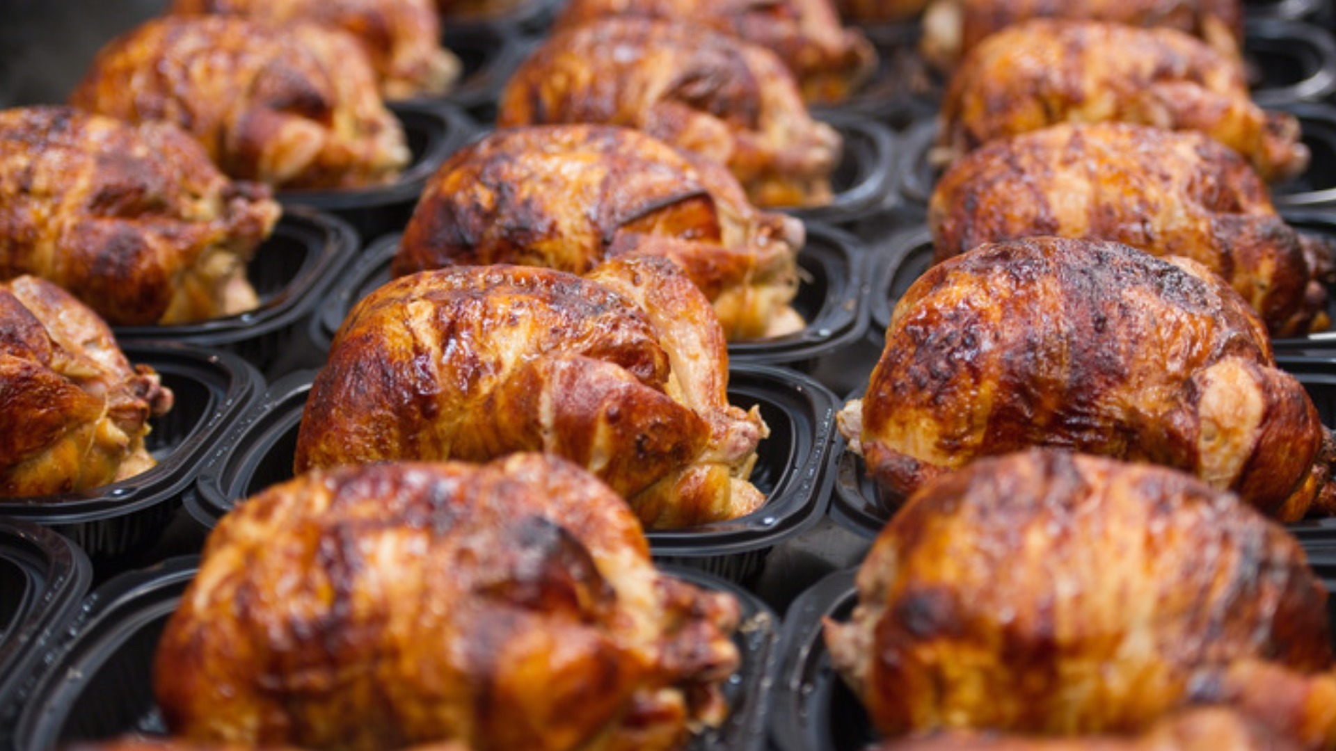 Video thumbnail for Use This Hack To Cut Your Costco Rotisserie Chicken Quickly