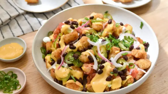 Video thumbnail for Loaded Tex-Mex Tater Tots Recipe