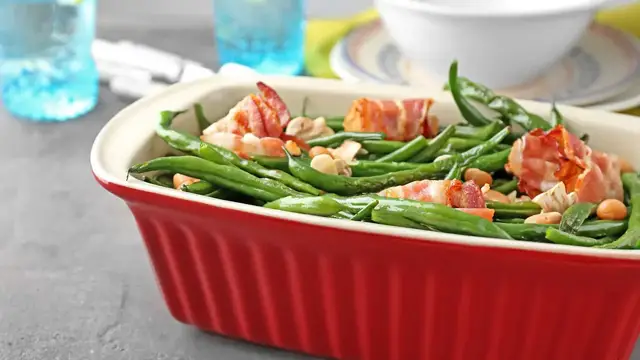 Video thumbnail for Green Bean Casserole with Bacon: video blog
