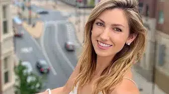 'Video thumbnail for ALEX HOGAN BIO, AGE, HUSBAND, FOX NEWS, FAMILY, CAREER AND NET WORTH'