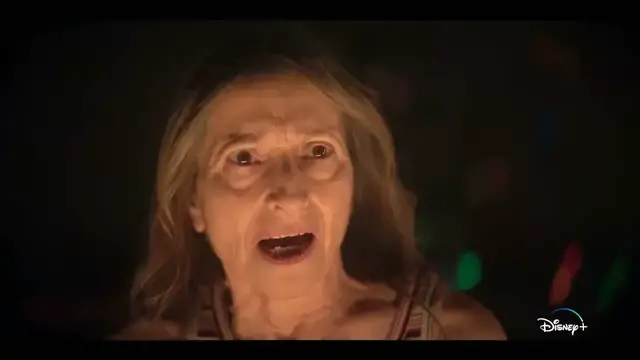 Video thumbnail for Trailer zu Parallel Worlds auf Disney+