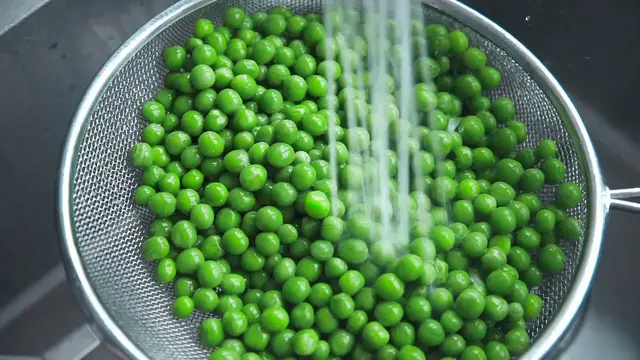 Video thumbnail for Pea Milk For Keto -Nutrition Facts and Health Benefits You Need To Know 2021