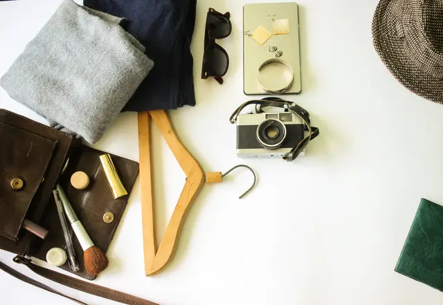 Video thumbnail for How to learn English: describing things