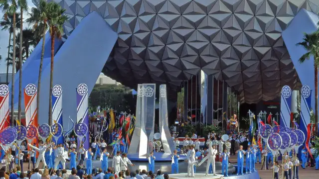 Video thumbnail for Walt Disney World Resort  - DISNEY THIS DAY - December 28, 1982