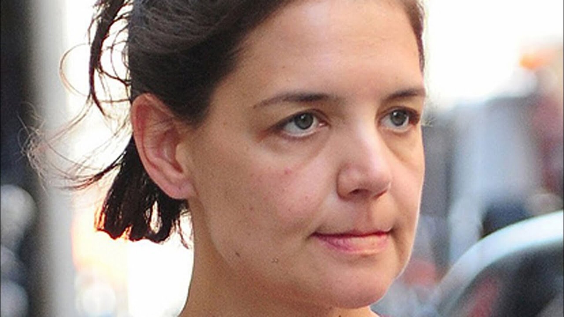 Video thumbnail for Stars Who Are Unrecognizable Without Makeup