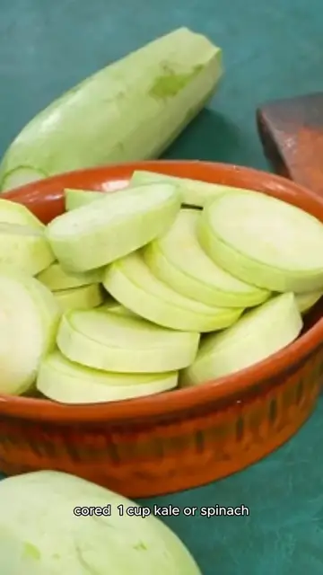 Video thumbnail for juicing recipe