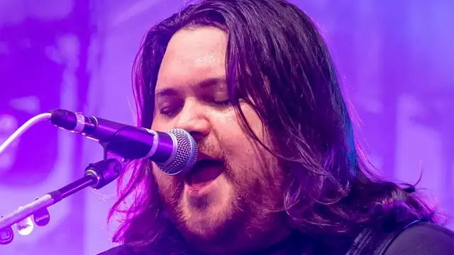 'Video thumbnail for Wolfgang Van Halen's Transformation Is Seriously Striking'