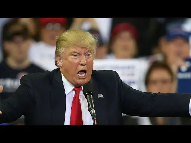 Video thumbnail for Trump Stuns Rally Crowd - Four Words Shock Them
