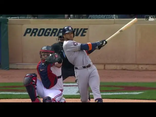 Video thumbnail for Jeremy Pena SMOKES a Solo Home Run! | 2nd HR of 2025 | Houston Astros | 04/03/2025