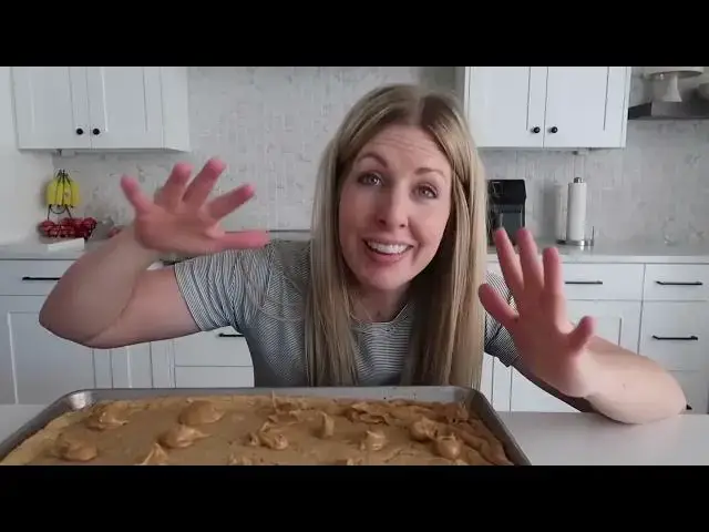 'Video thumbnail for The BEST Peanut Butter Bar You Will Ever Make'