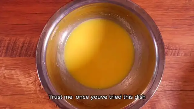 Video thumbnail for squash casserole recipe