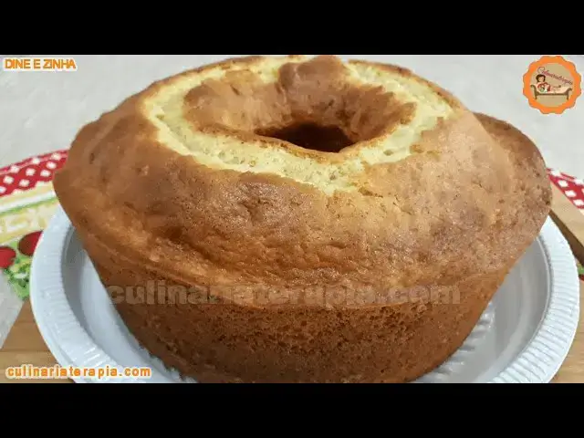 Video thumbnail for Bolo Caseiro Amanteigado da Vovó Sabor Coco, receita para você ganhar muito dinheiro