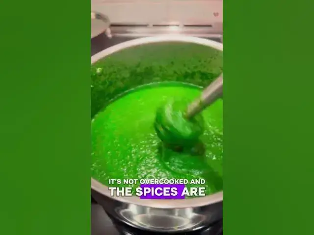 'Video thumbnail for Why Your Palak Paneer is NOT Green? --#shorts'