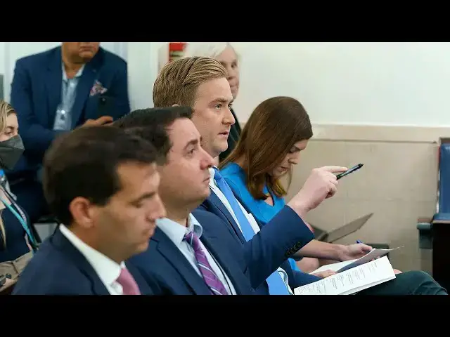Video thumbnail for Chaos In The Briefing Room - Peter Doocy Gets Heated With Biden Spokesman