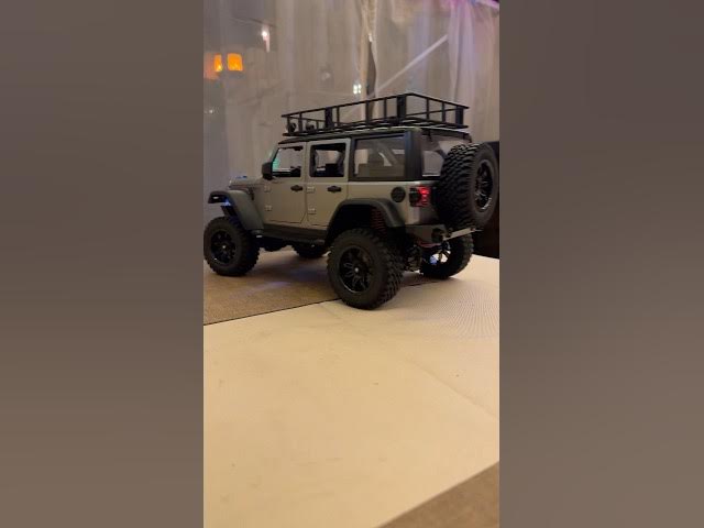 Video thumbnail for The MN128 1/12 scale crawler.