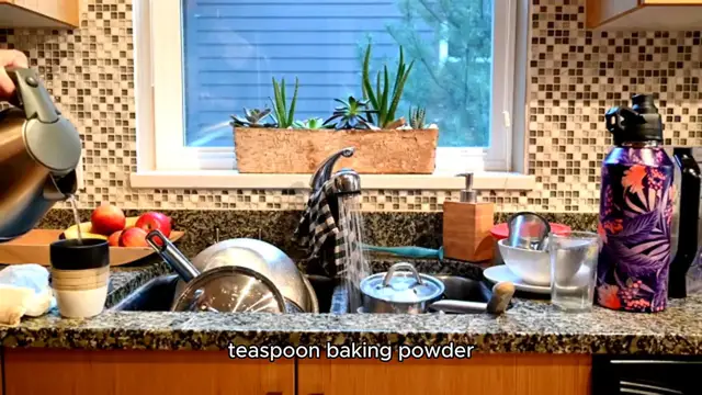 Video thumbnail for Lemon Pound Cake recipe