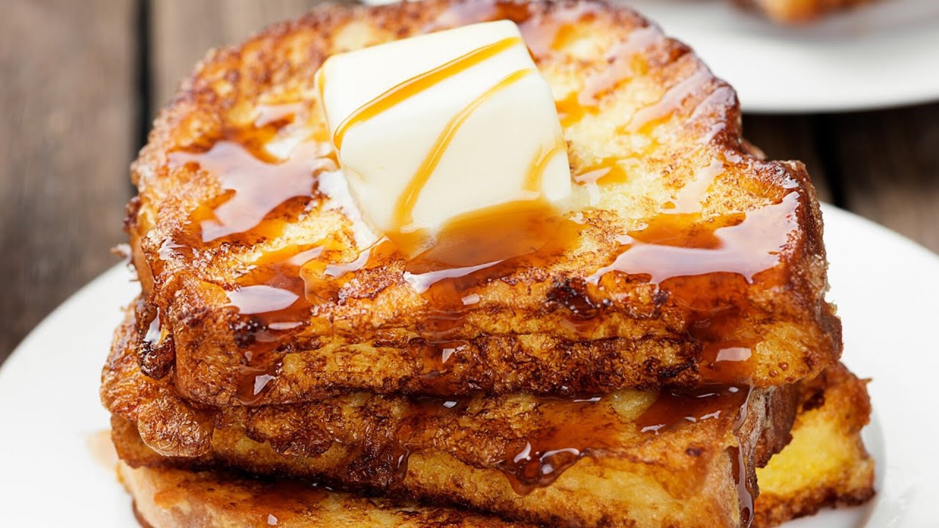 Video thumbnail for Why French Toast Always Tastes Better At A Restaurant