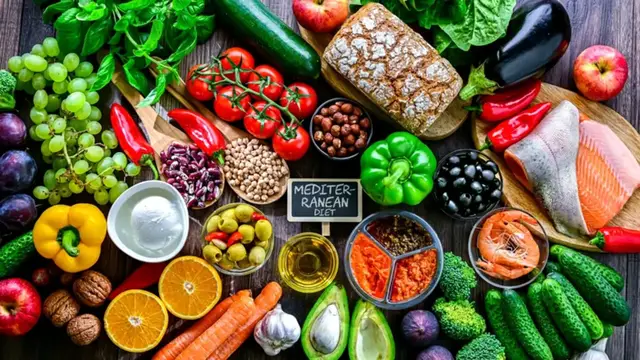 Video thumbnail for How Lionel Messi's Nutritionist Changed His Daily Diet