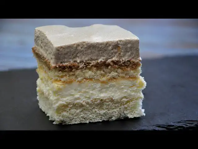 Video thumbnail for Prajitura cu crema de vanilie si spuma de ness 🏠🤗 Casuta Laurei