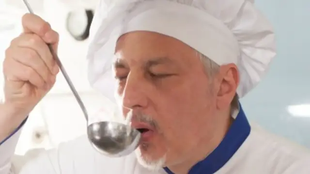 Video thumbnail for Huge Secrets Fine Dining Restaurants Try To Hide