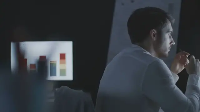 Video thumbnail for How to Manage Your Money as a New Real Estate Agent