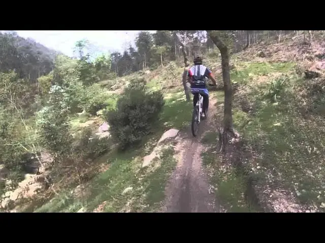 Video thumbnail for Martin e Jose Poio