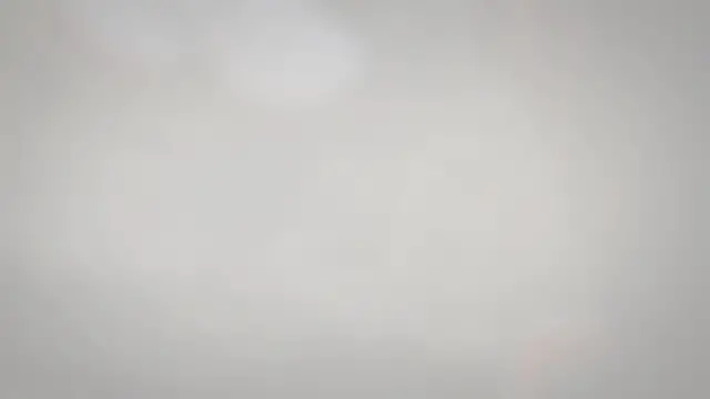 Video thumbnail for How To Pose? Ways To Look Better In Photos – Women Edition