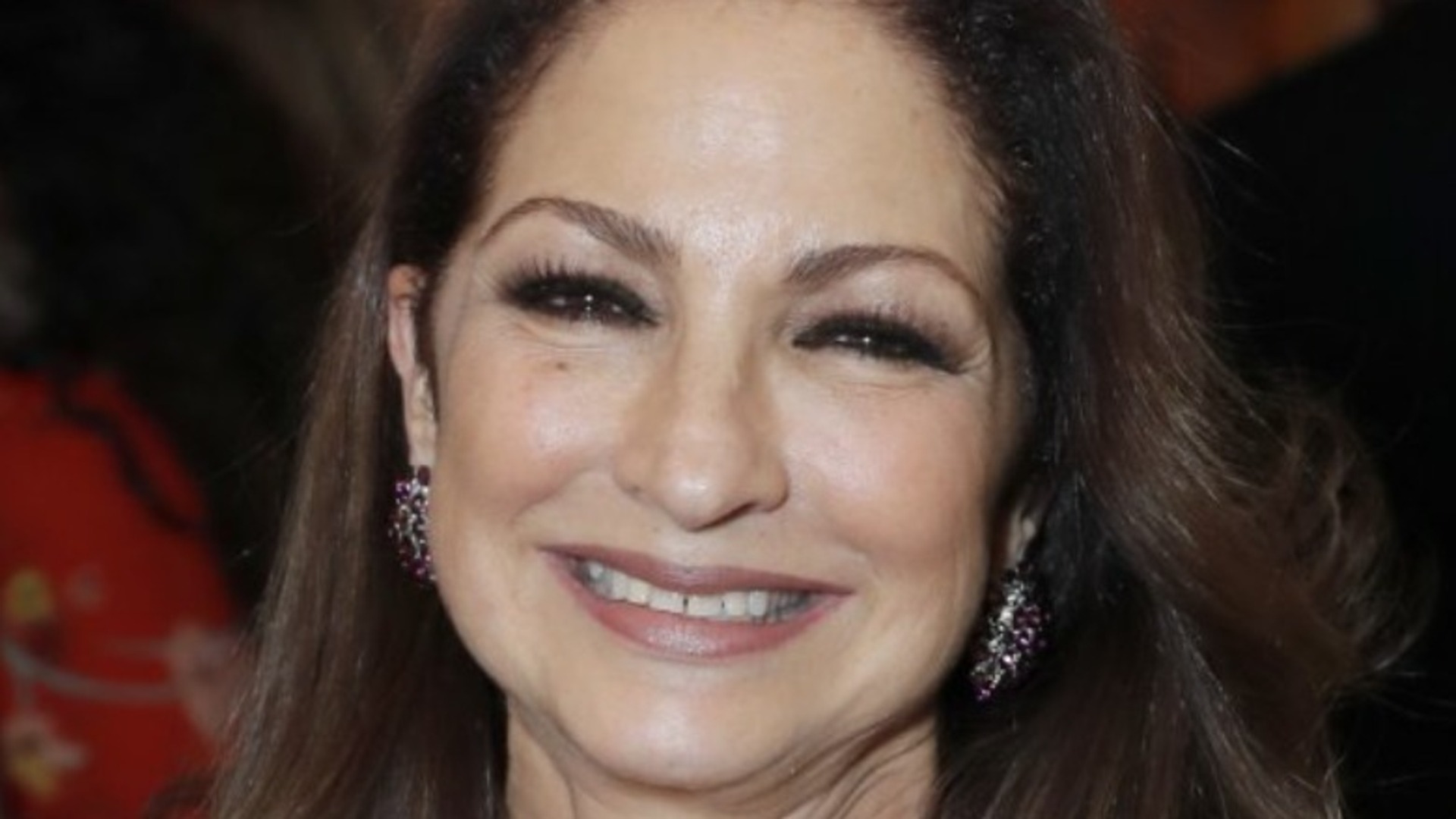 Video thumbnail for Tragic Details About Gloria Estefan